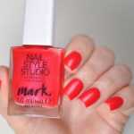 AVON Lak na nehty SATIN MATTE - Miss Drama